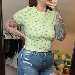 NWT Wild Fable Floral Crop Top